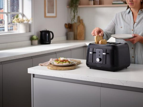 Kenwood Dusk Purple Toaster